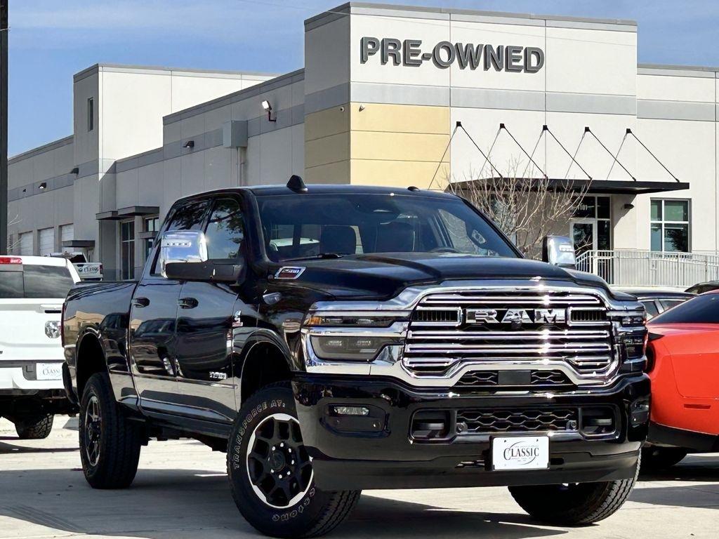 RAM 2500 Laramie Crew Cab 4WD 2026