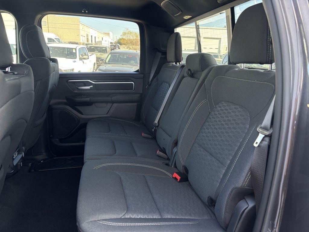 RAM 1500 Lone Star Crew Cab SB 2WD 2026