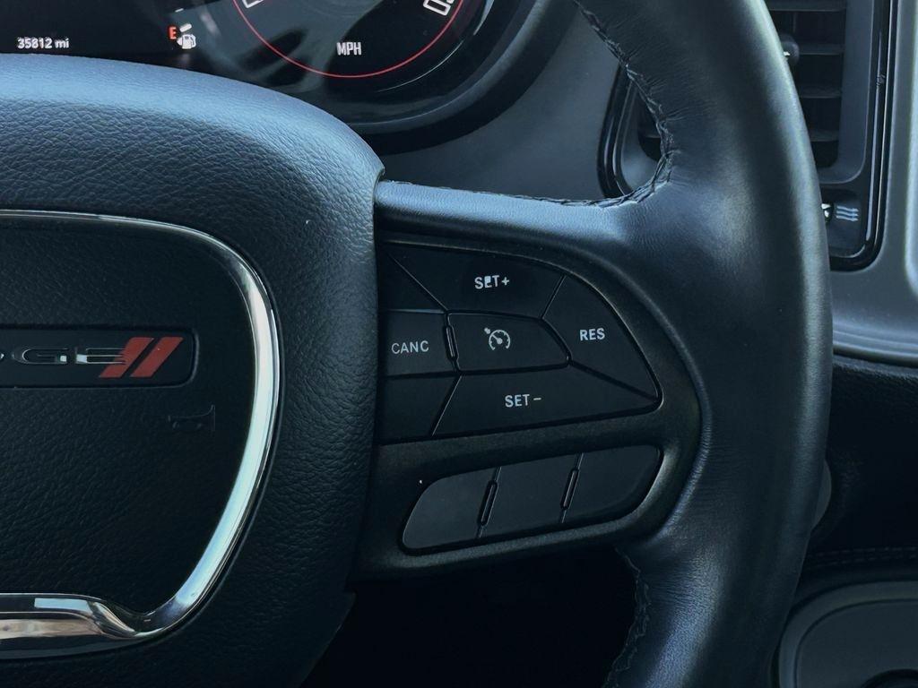 Dodge Challenger GT AWD 2023