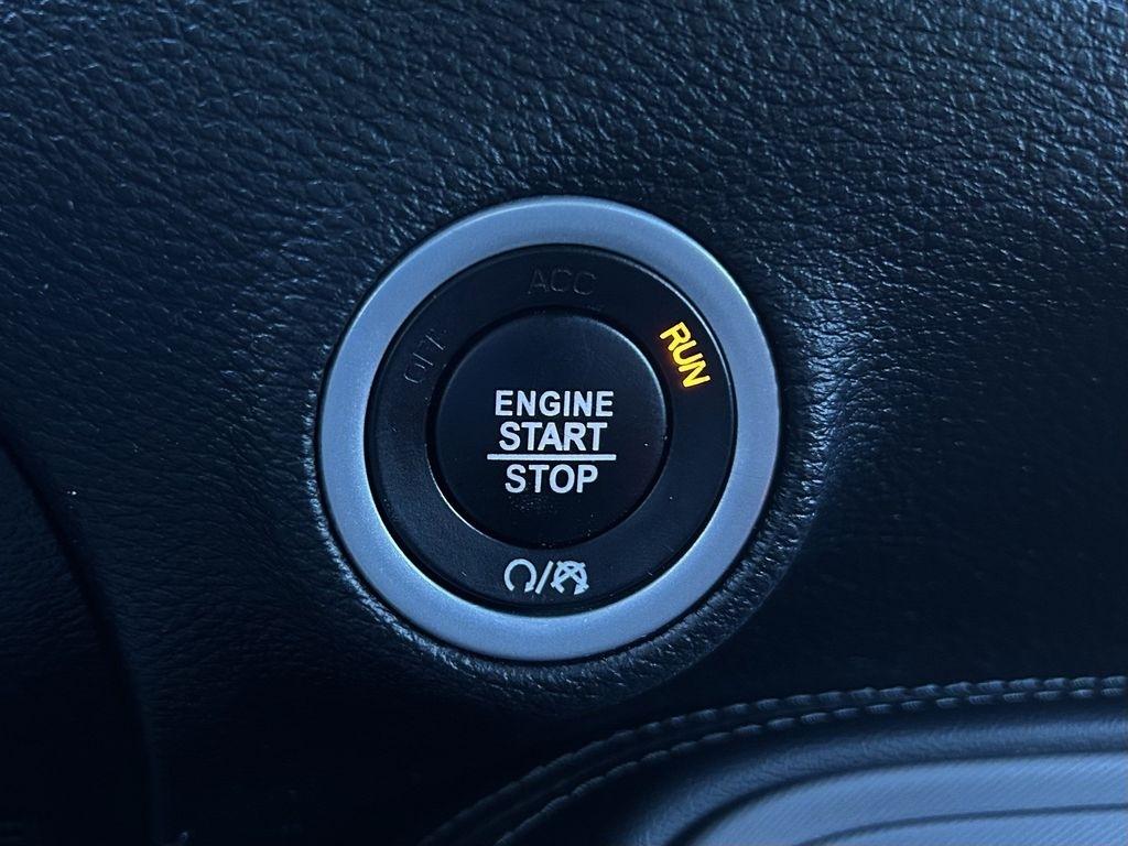 Dodge Challenger GT AWD 2023