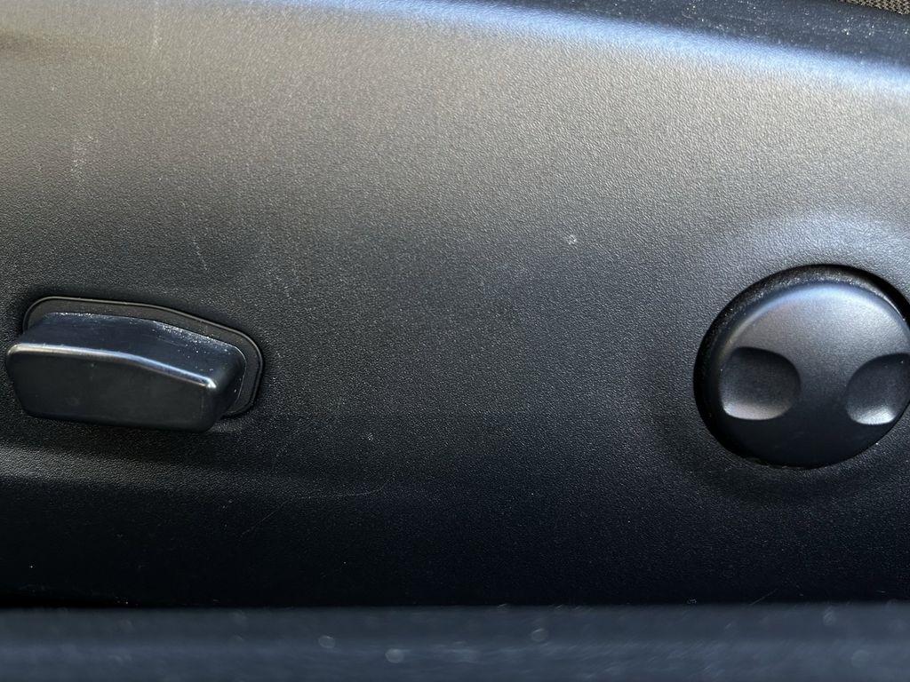 Dodge Challenger GT AWD 2023