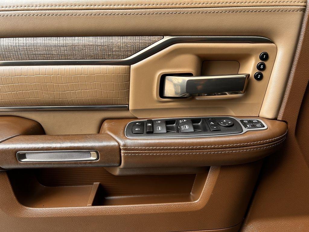 RAM 3500 Longhorn Crew Cab LWB 4WD DRW 2023