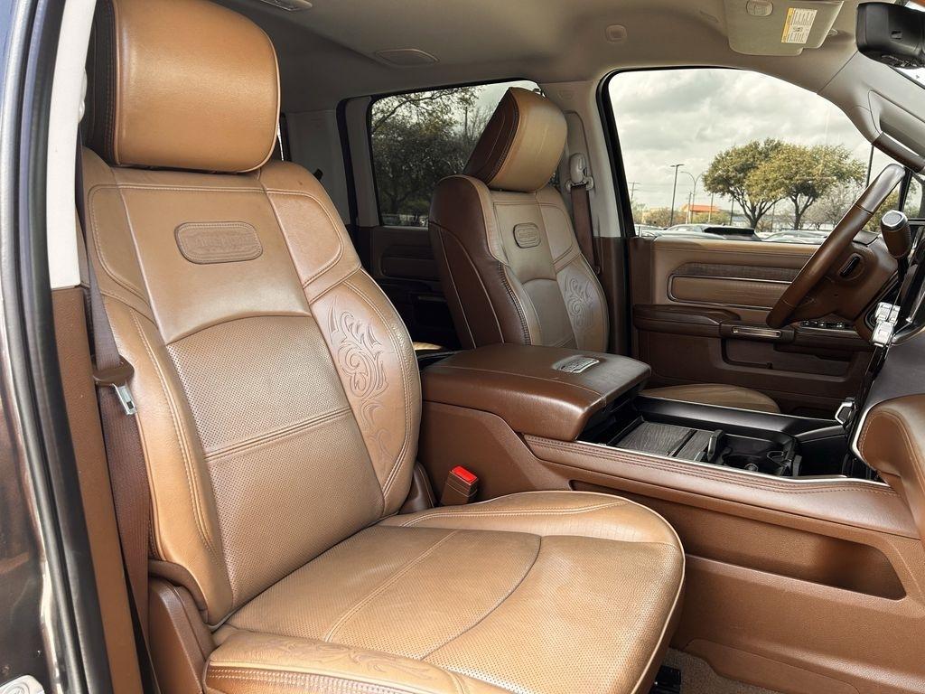 RAM 3500 Longhorn Crew Cab LWB 4WD DRW 2023