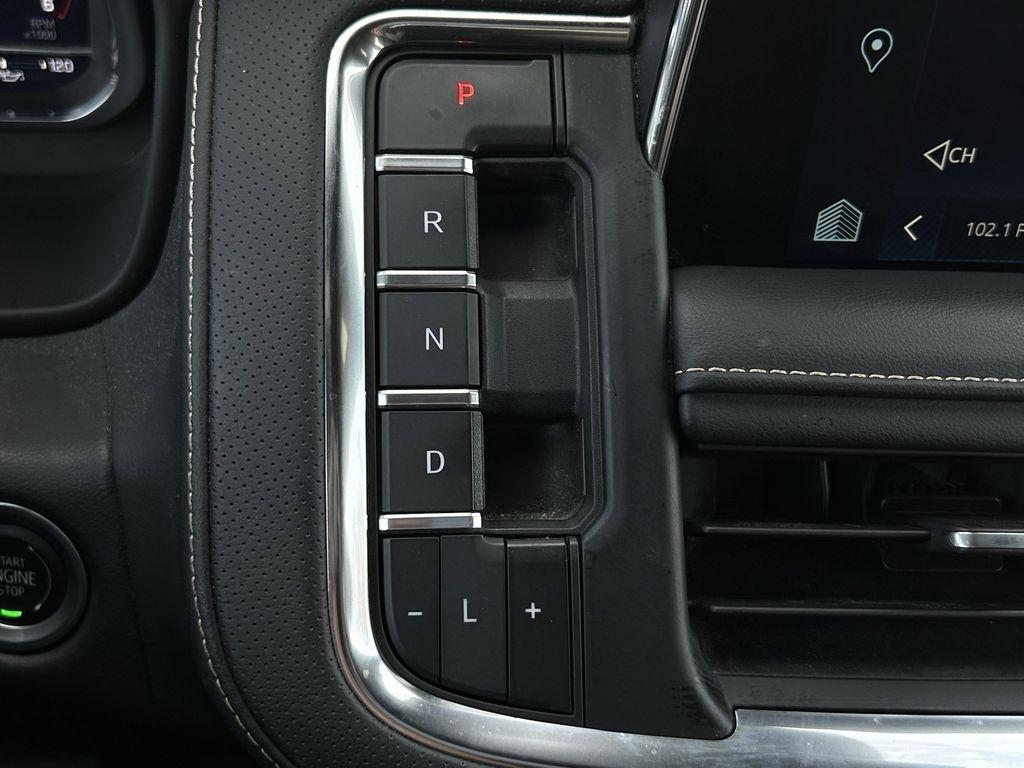 Chevrolet Suburban Premier 4WD 2024