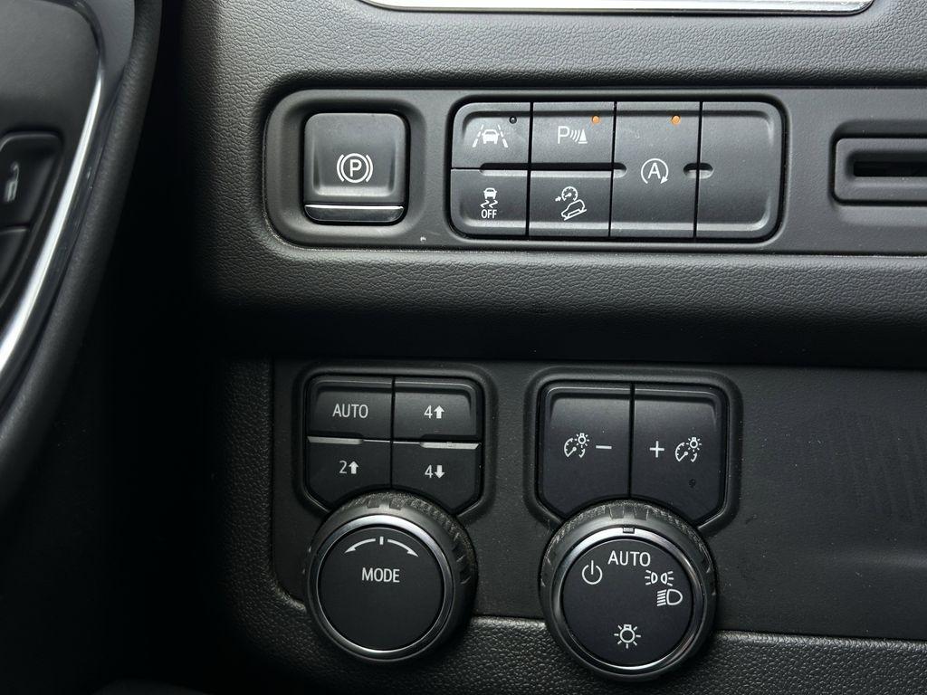 Chevrolet Suburban Premier 4WD 2024