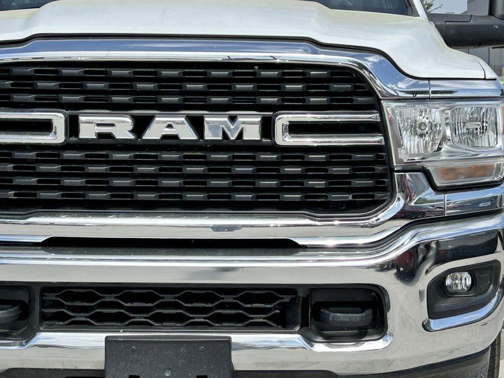 RAM 3500 Big Horn Crew Cab LWB 4WD DRW 2024