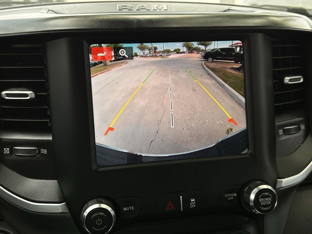 RAM 3500 Big Horn Crew Cab LWB 4WD DRW 2024