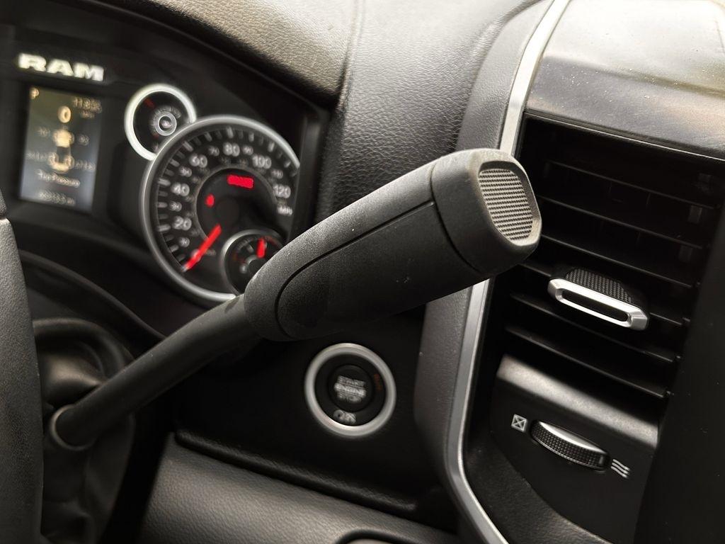 RAM 3500 Big Horn Crew Cab LWB 4WD DRW 2024