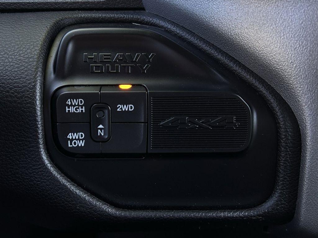 RAM 3500 Big Horn Crew Cab LWB 4WD DRW 2024