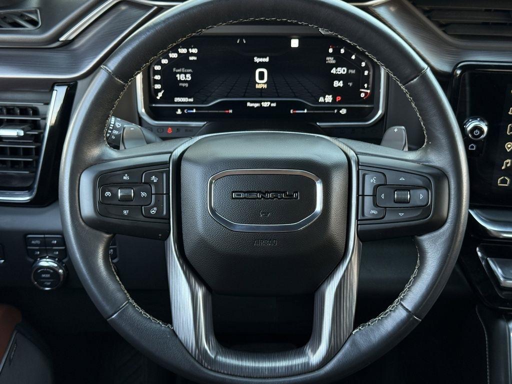 GMC Sierra 1500 Denali Ultimate Crew Cab 4WD 2023