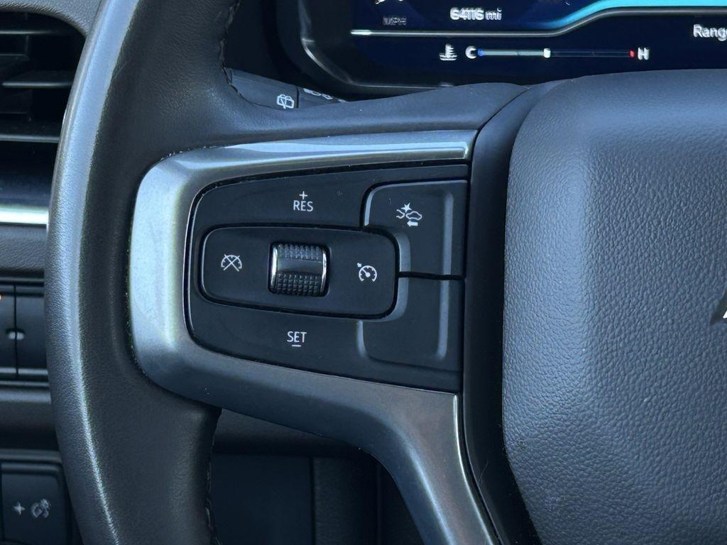 Chevrolet Suburban LT 2WD 2024