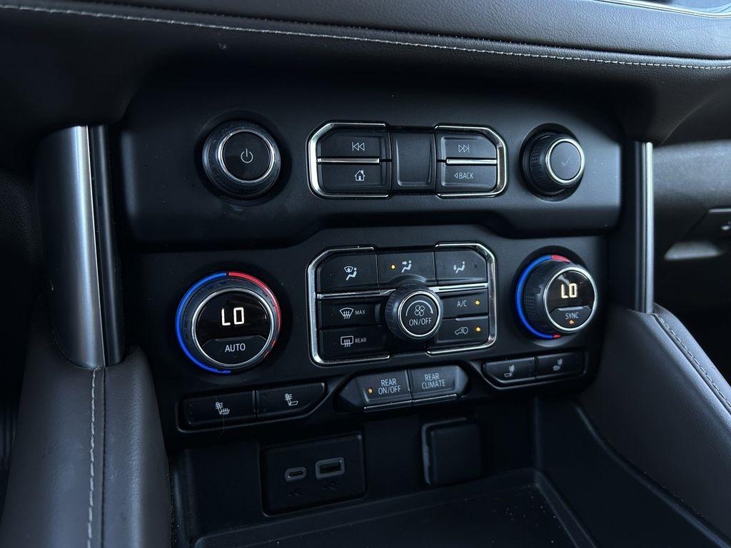 Chevrolet Suburban LT 2WD 2024