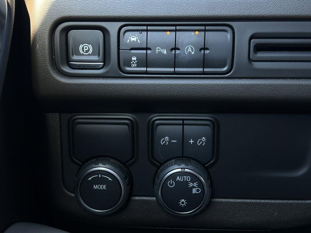 Chevrolet Suburban LT 2WD 2024