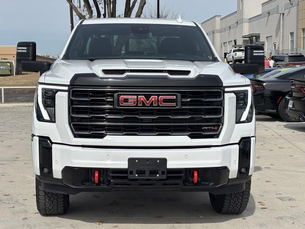 GMC Sierra 2500HD AT4 Crew Cab 4WD 2025