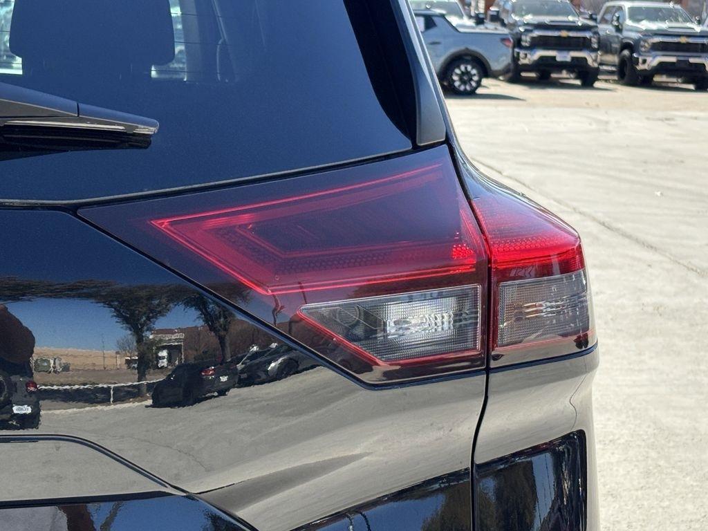 Nissan Rogue SV 2023