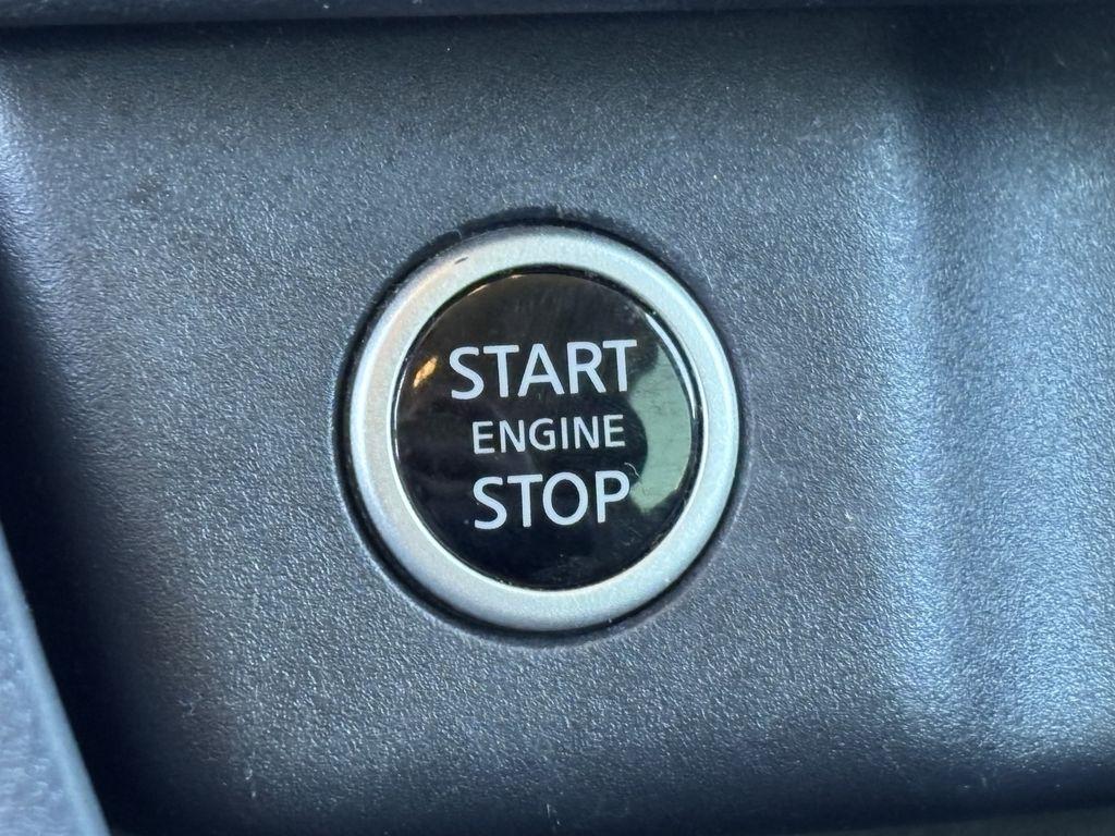 Nissan Rogue SV 2023