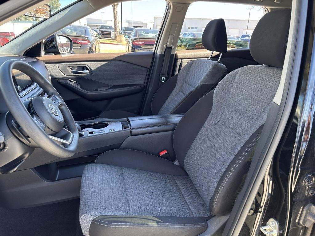 Nissan Rogue SV 2023