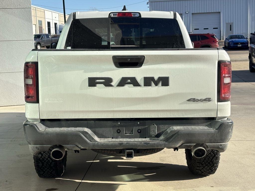 RAM 1500 Tradesman Crew Cab SWB 4WD 2026