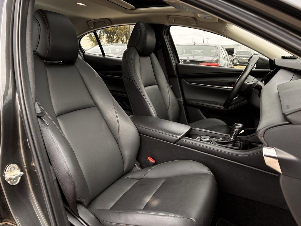 Mazda MAZDA3 Preferred 2024