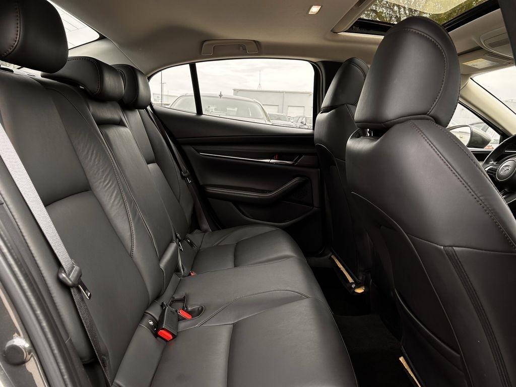 Mazda MAZDA3 Preferred 2024