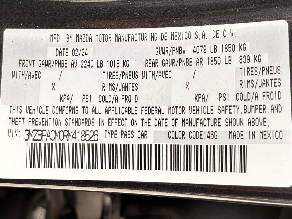 Mazda MAZDA3 Preferred 2024