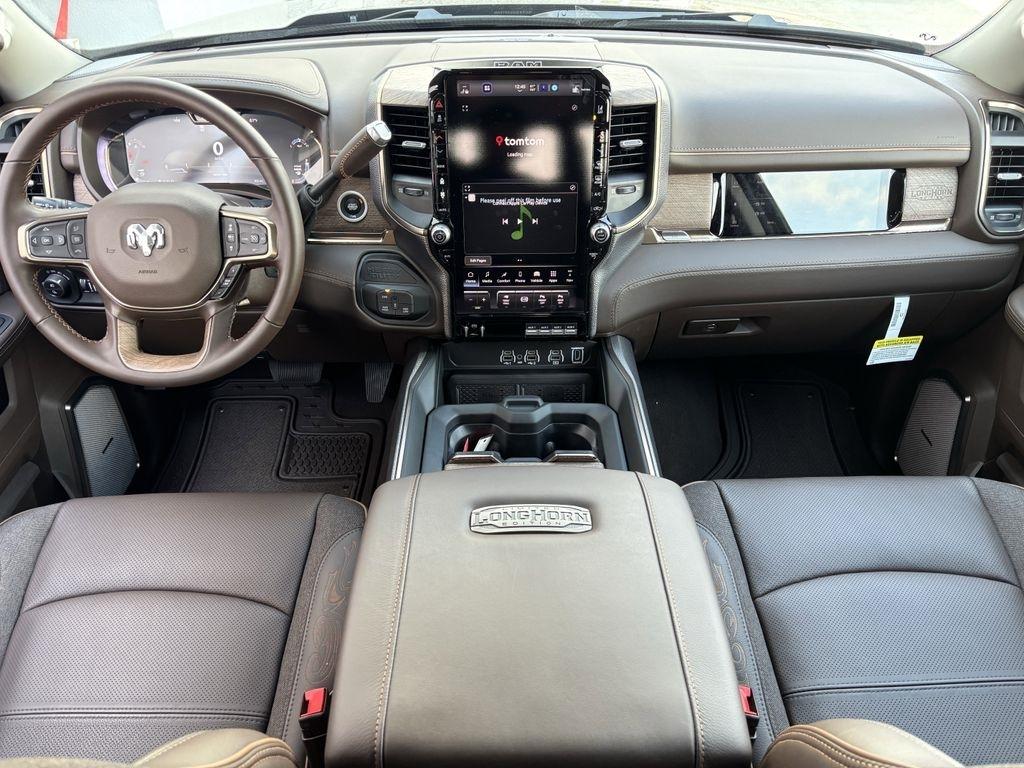 RAM 3500 Limited Crew Cab SWB 4WD 2026