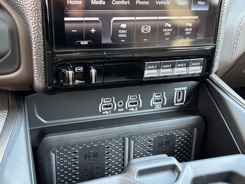 RAM 3500 Limited Crew Cab SWB 4WD 2026