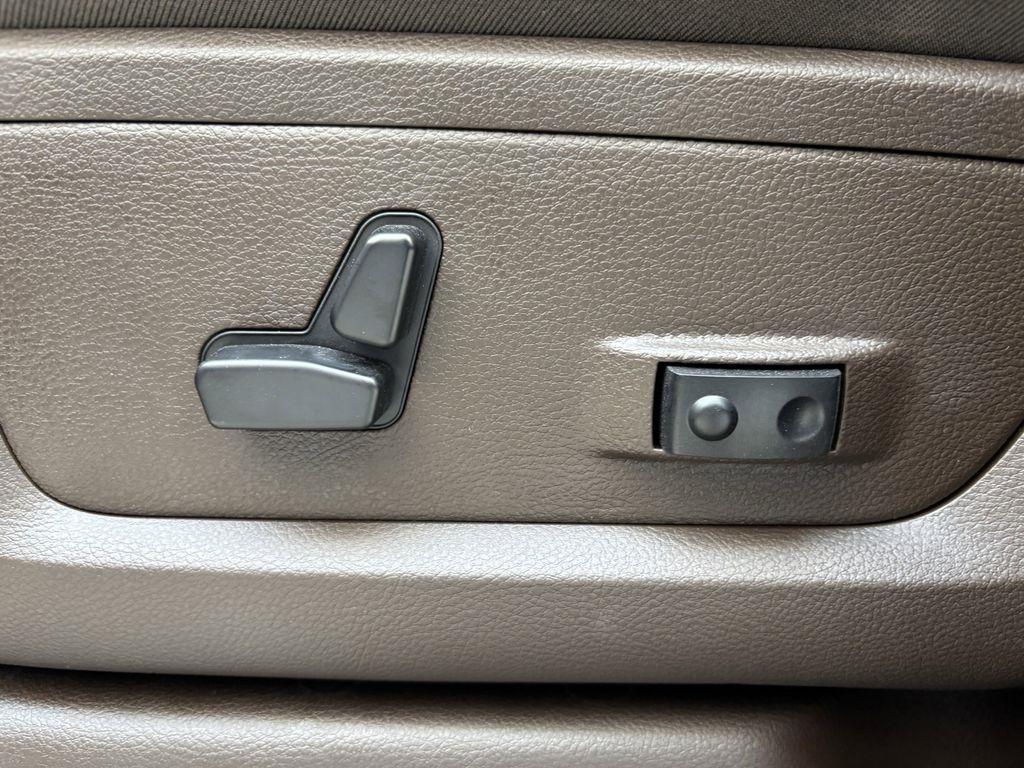 RAM 3500 Limited Crew Cab SWB 4WD 2026