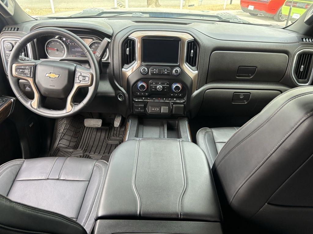 Chevrolet Silverado 2500HD High Country Crew Cab Long Box 4WD 2023