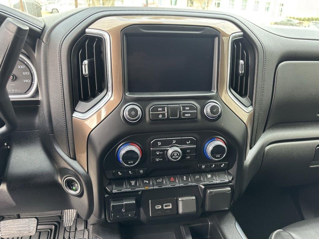 Chevrolet Silverado 2500HD High Country Crew Cab Long Box 4WD 2023