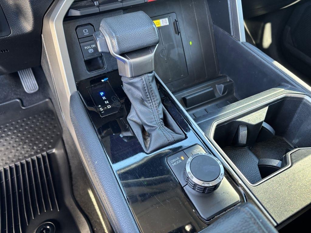 Toyota Tundra Limited CrewMax 2WD Hybrid 2023