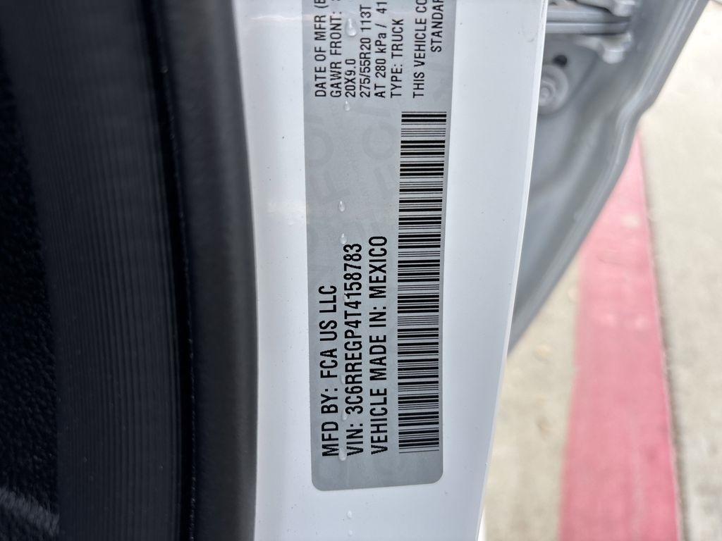 RAM 1500 Tradesman Crew Cab SWB 2WD 2026