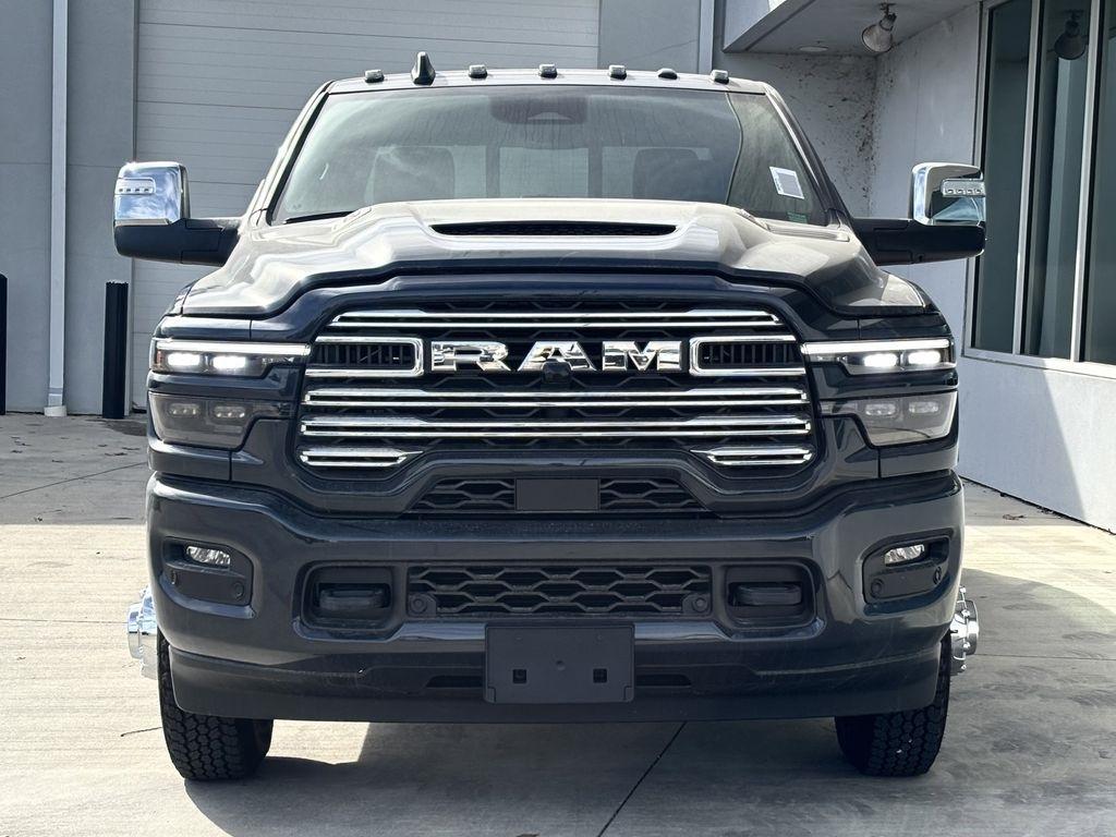 RAM 2500 Laramie Crew Cab 4WD 2026