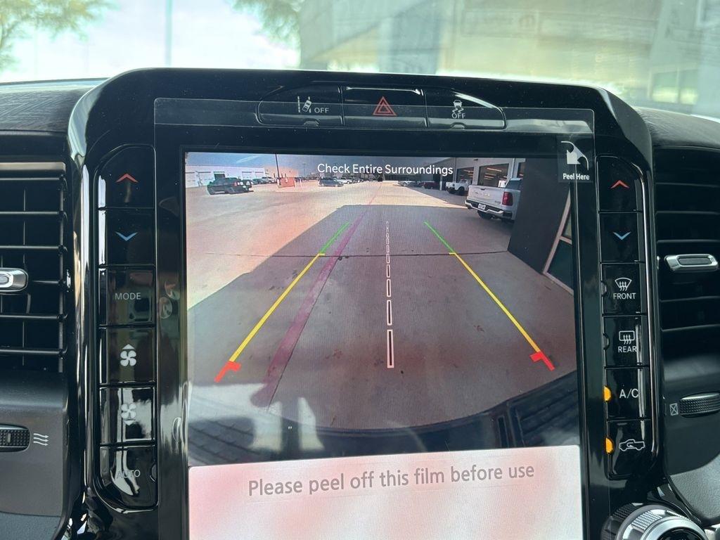 RAM 2500 Laramie Crew Cab 4WD 2026