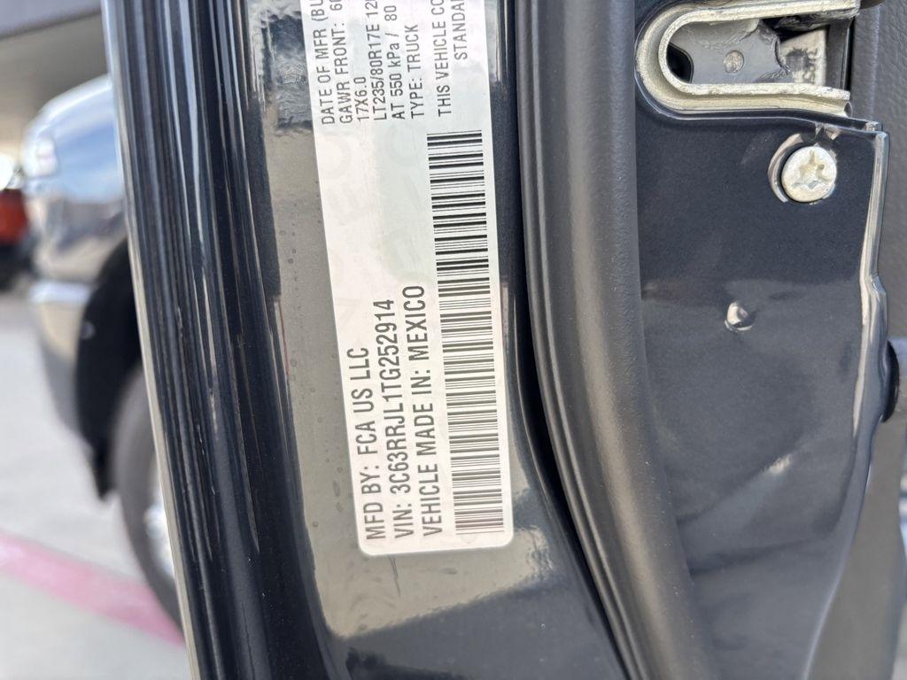 RAM 2500 Laramie Crew Cab 4WD 2026