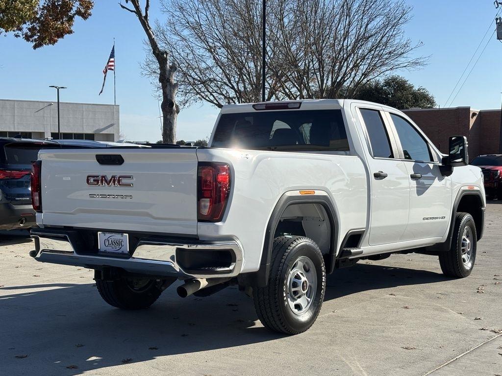GMC Sierra 2500HD Pro Double Cab 4WD SB 2024