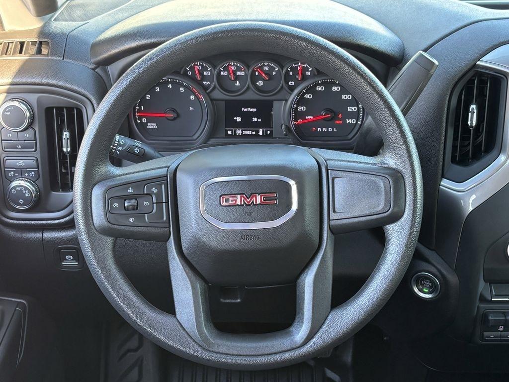 GMC Sierra 2500HD Pro Double Cab 4WD SB 2024