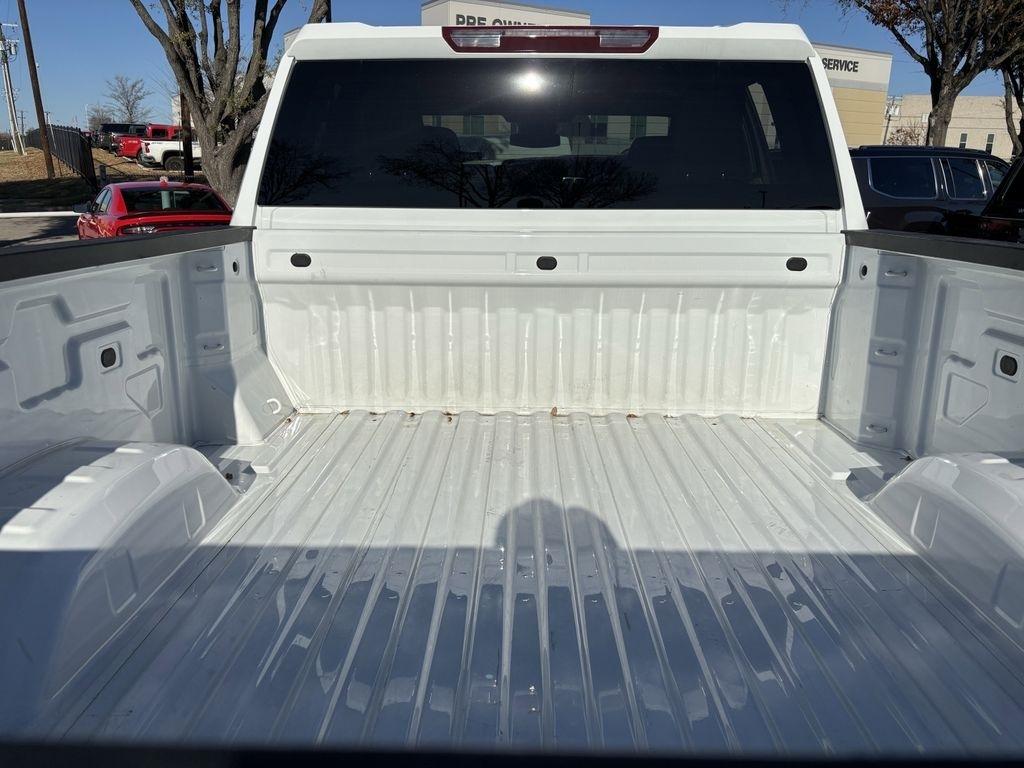 GMC Sierra 2500HD Pro Double Cab 4WD SB 2024