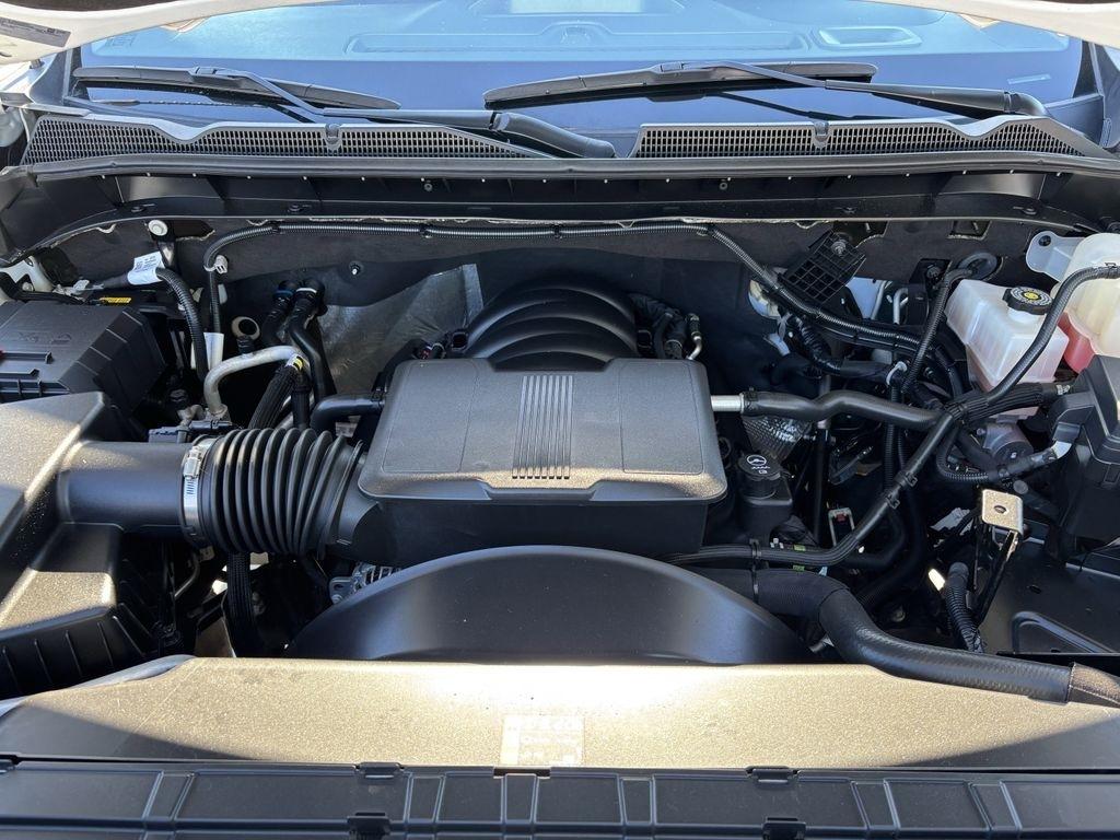 GMC Sierra 2500HD Pro Double Cab 4WD SB 2024