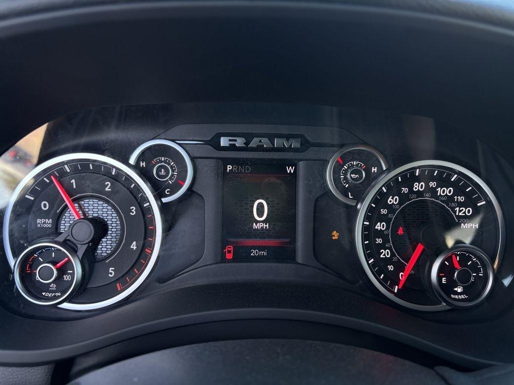 RAM 2500 Big Horn Crew Cab 4WD 2026