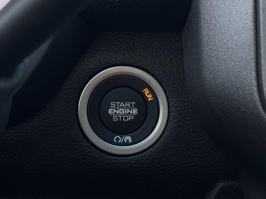 RAM 2500 Tradesman Crew Cab SWB 4WD 2026