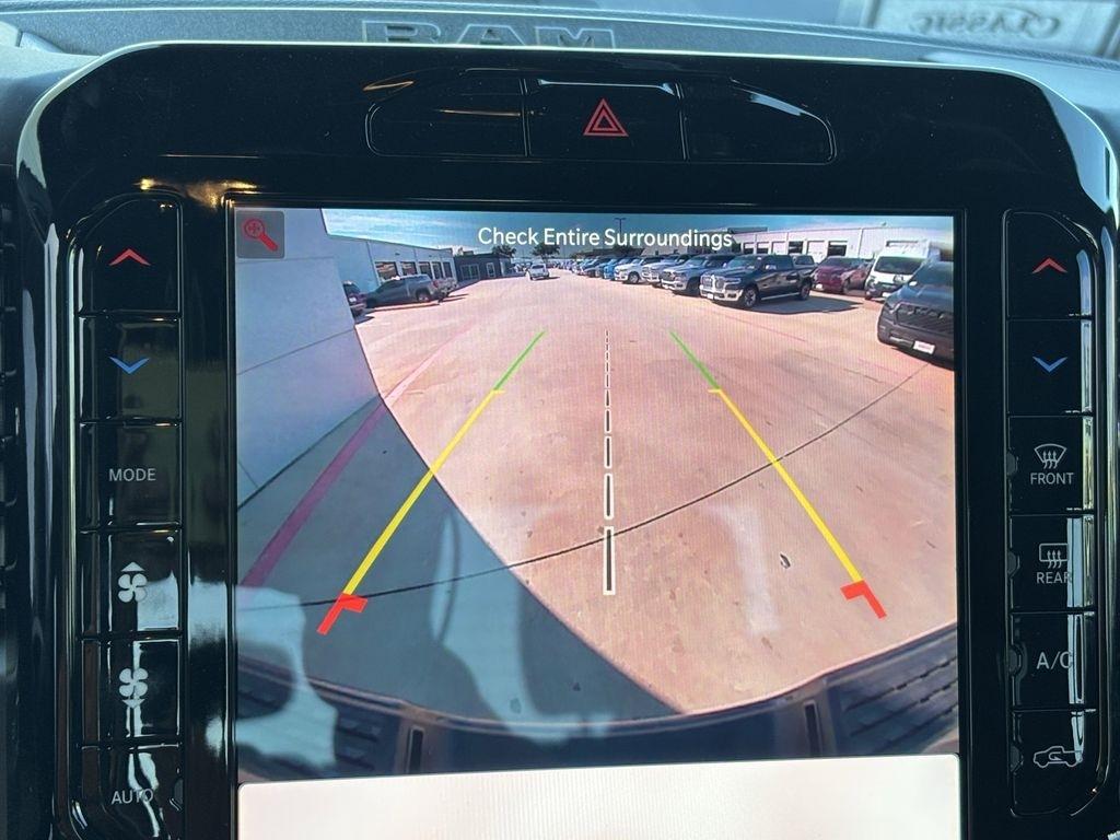 RAM 2500 Tradesman Crew Cab SWB 4WD 2026