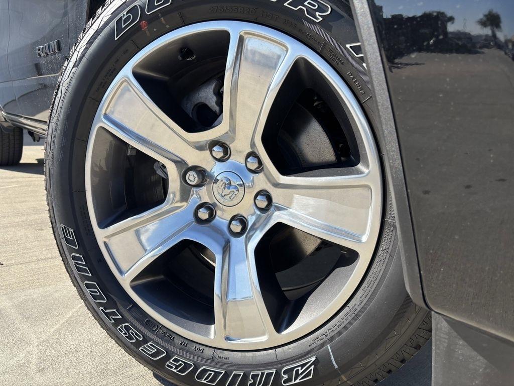 RAM 1500 Tradesman Crew Cab SWB 2WD 2025