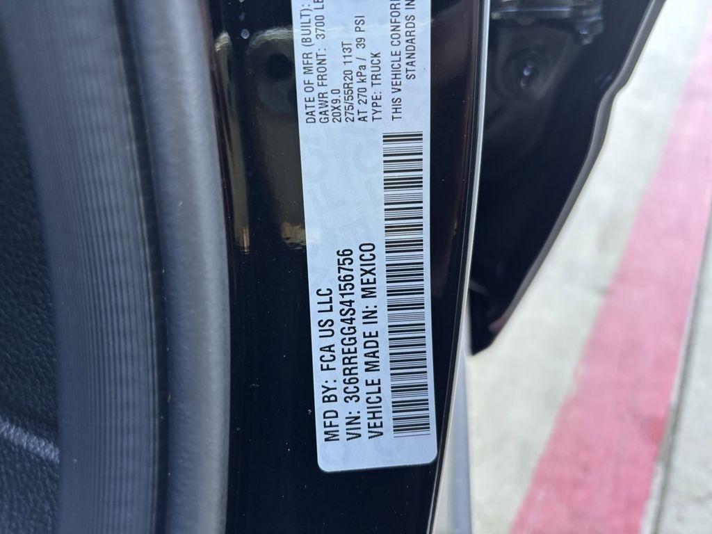 RAM 1500 Tradesman Crew Cab SWB 2WD 2025