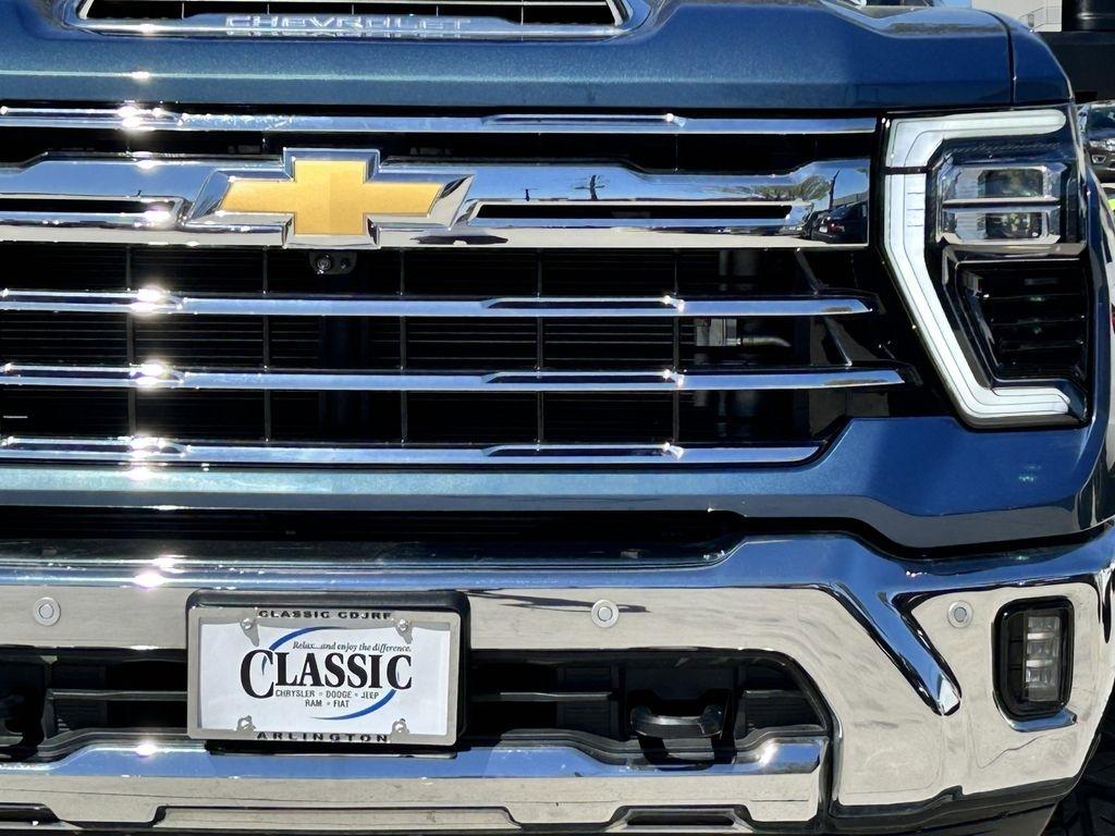 Chevrolet Silverado 2500HD LTZ Crew Cab Long Box 4WD 2024