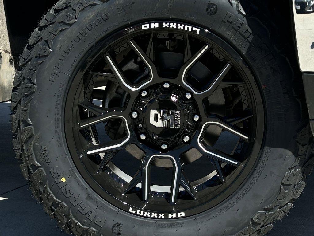 Chevrolet Silverado 2500HD LTZ Crew Cab Long Box 4WD 2024