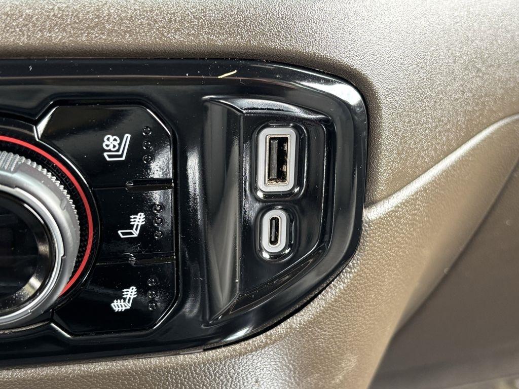 Chevrolet Silverado 2500HD LTZ Crew Cab Long Box 4WD 2024