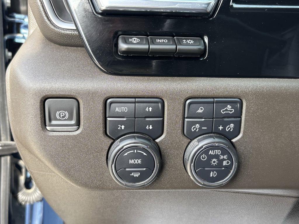 Chevrolet Silverado 2500HD LTZ Crew Cab Long Box 4WD 2024