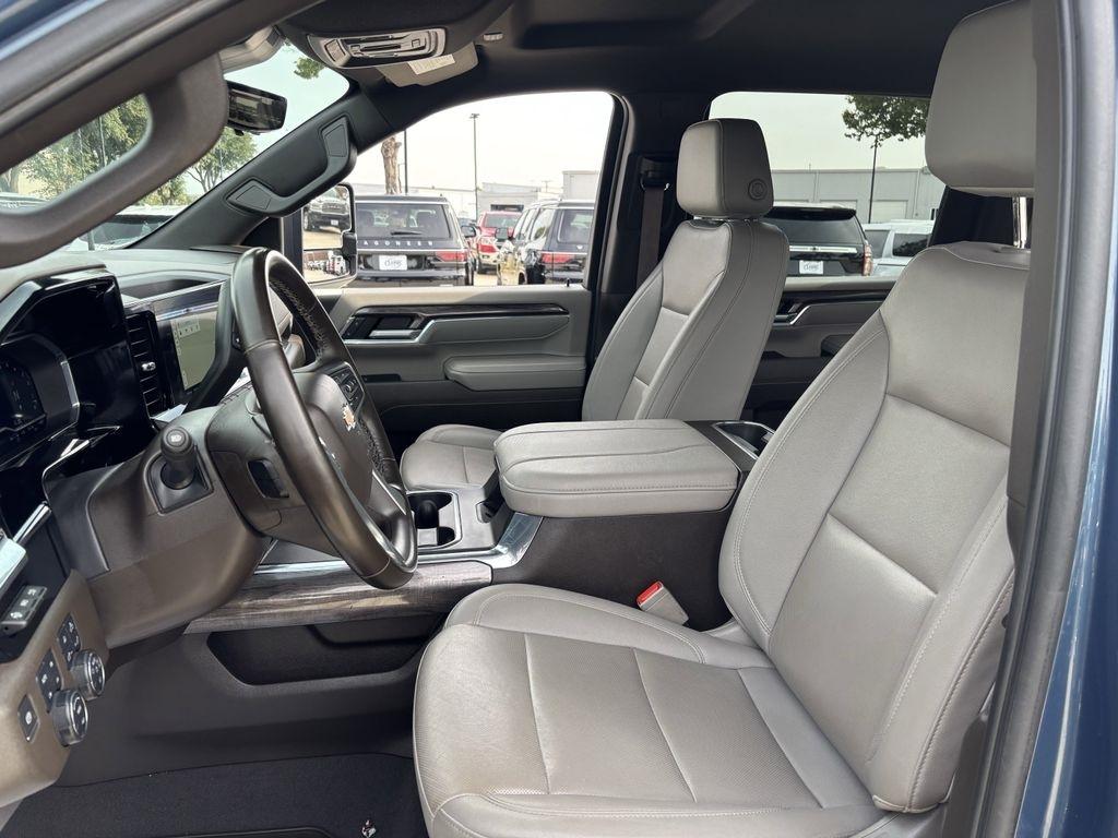 Chevrolet Silverado 2500HD LTZ Crew Cab Long Box 4WD 2024