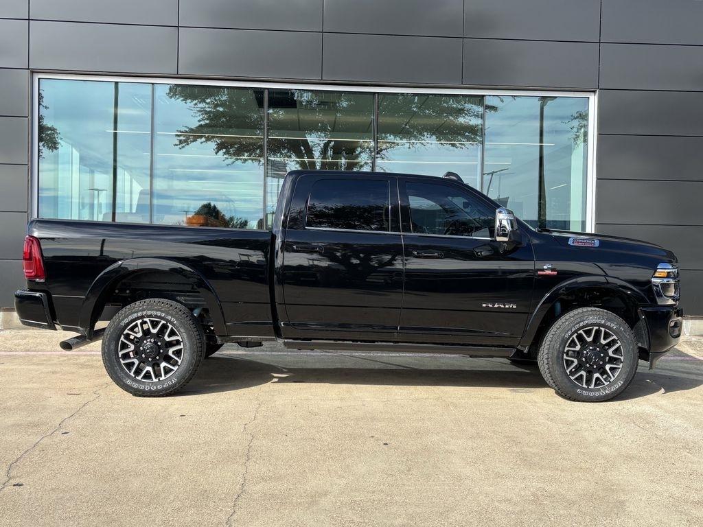 RAM 2500 Limited Crew Cab 4WD 2026